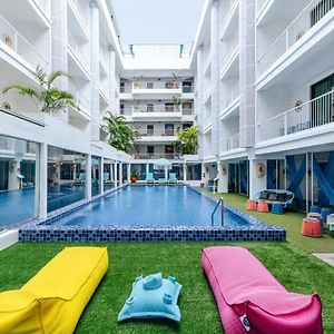 Viva Dash Hotel Seminyak